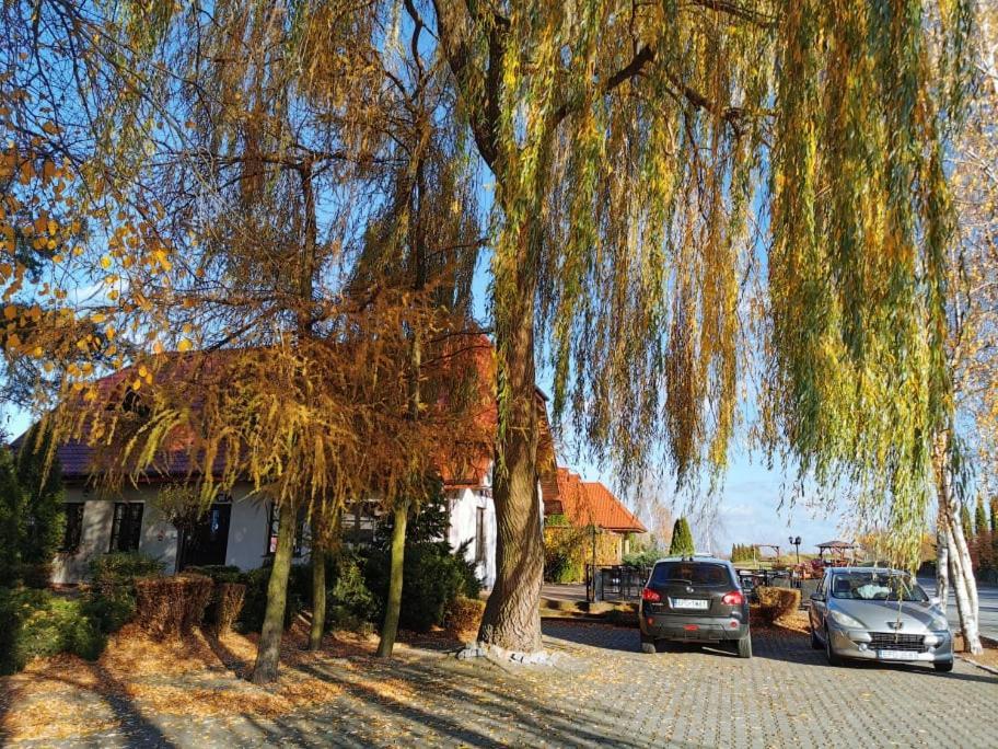 Dobry Klimat Uniejow Buitenkant foto