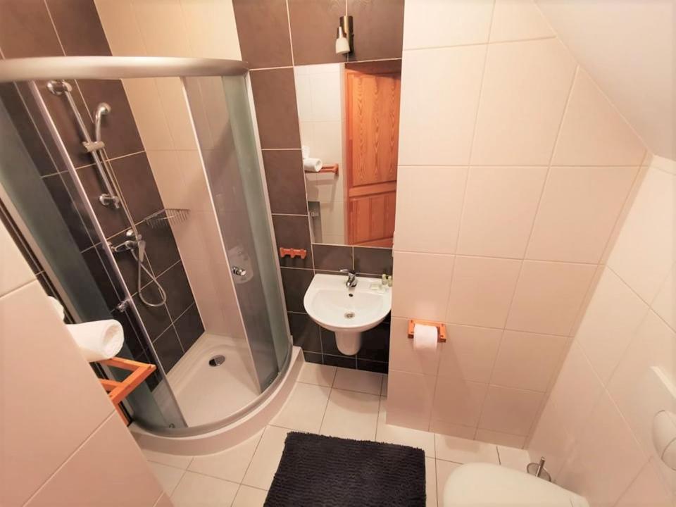 Dobry Klimat Uniejow Buitenkant foto